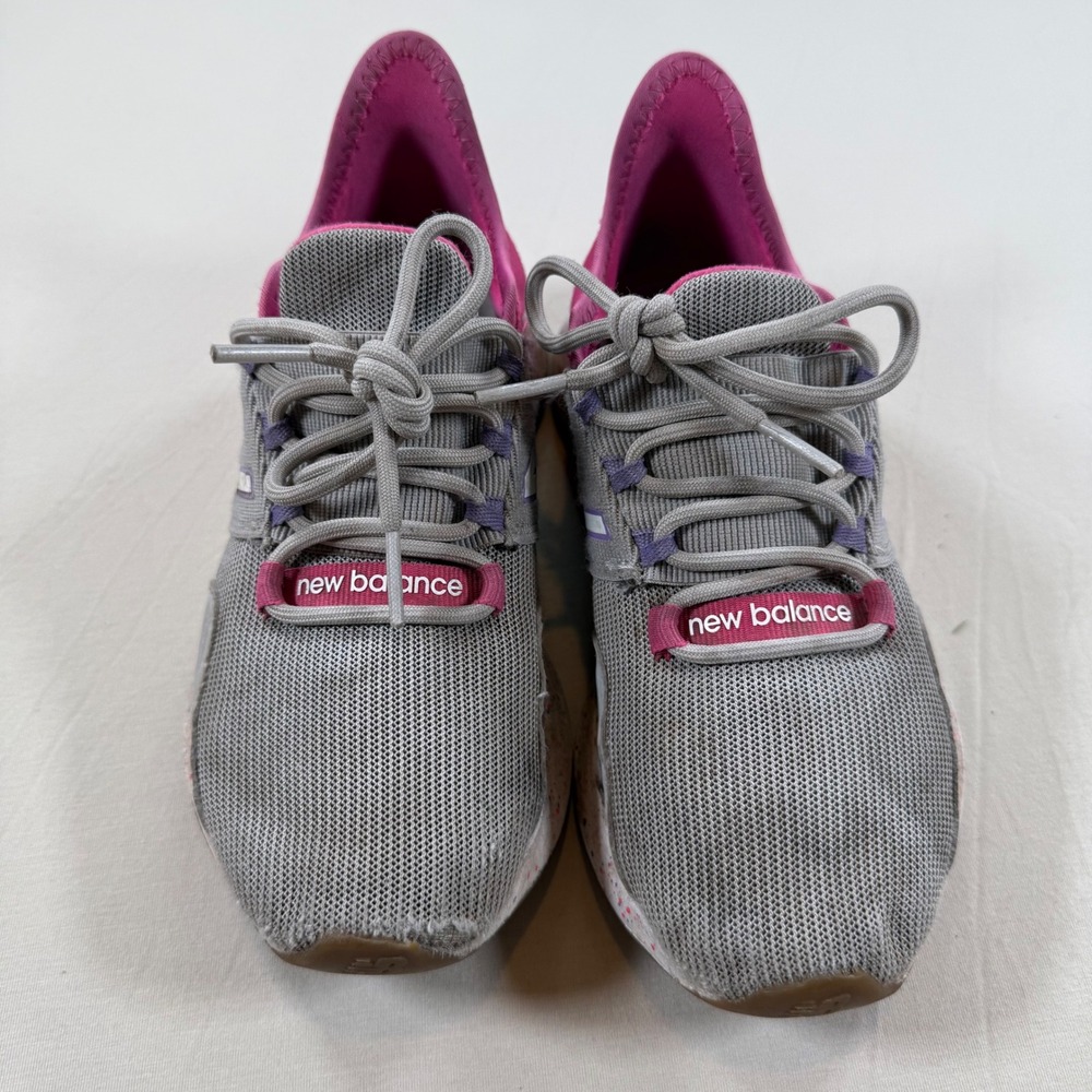New Balance Fresh Foam Roay Kids Youth Size 1 Grey Pink Running Shoes Sneakers